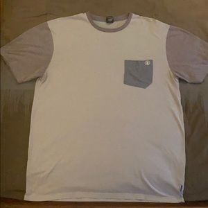 ⚜️VOLCOM MENS T SHIRT SIZE XL